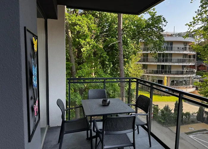 公寓 Morzlive 尤斯托尼莫斯基